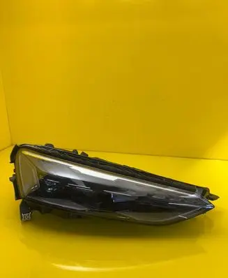 Audi E-tron GT Headlight/headlamp 4J3941036