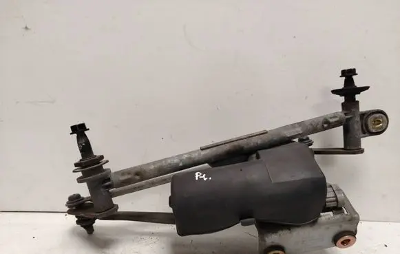 Front wiper linkage and motor