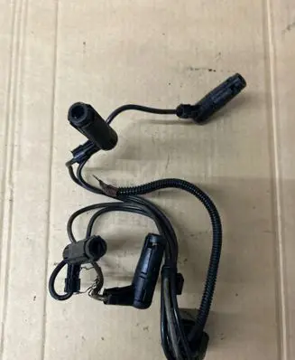 BMW 1 E82 E88 Glow plug wires 10004789