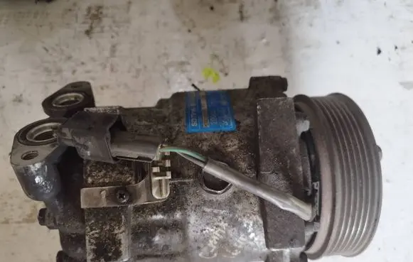Renault Megane I Air conditioning (A/C) compressor (pump) SD7V16 5782101524