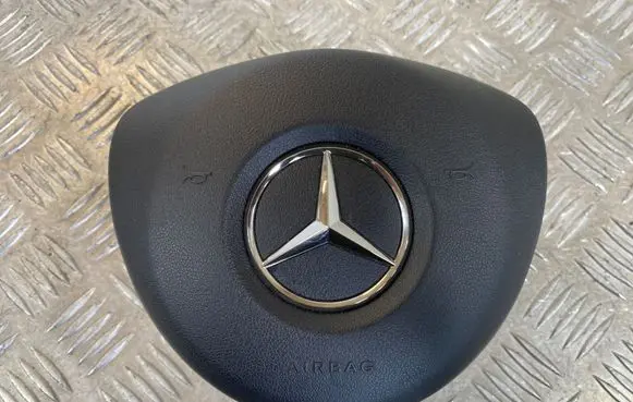 Mercedes-Benz A W176 Steering wheel airbag 309212895162 3078732