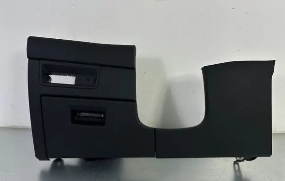 Volkswagen Touareg III Dashboard lower bottom trim panel 761857519