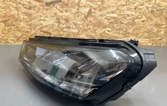 Skoda Fabia Mk4 (6VA) Headlight/headlamp 6VB941015