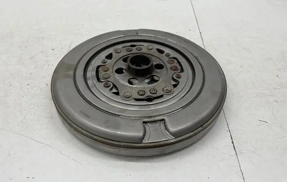 Seat Leon IV Flywheel 04E105266AD