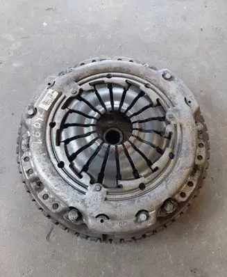 Renault Modus Clutch set kit 8200335084 8200527569