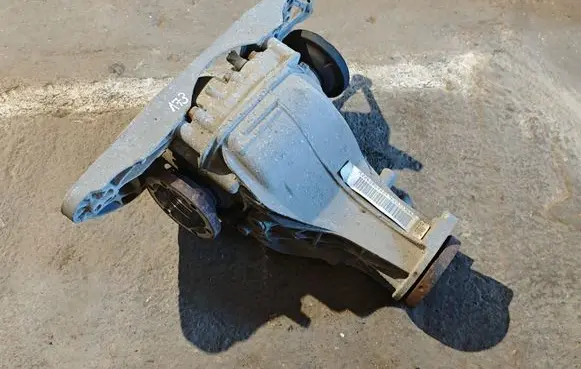 Audi A4 S4 B8 8K Rear differential 0AR525083B 0AR525083