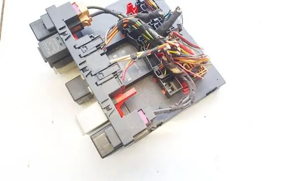Seat Altea Fuse box set hm10334813 1l0937049n