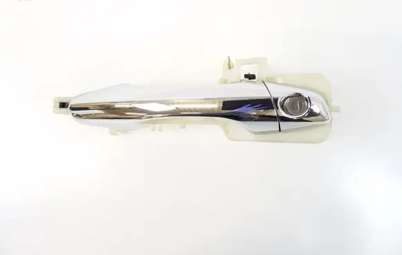 Hyundai Santa Fe Front door exterior handle 826612W010
