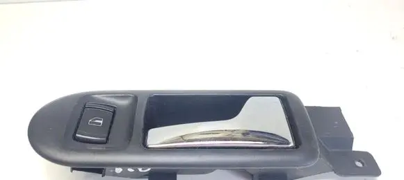 Volkswagen PASSAT B5.5 Front door interior handle 3B1837114