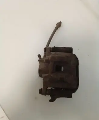 Toyota Avensis Verso Rear brake caliper