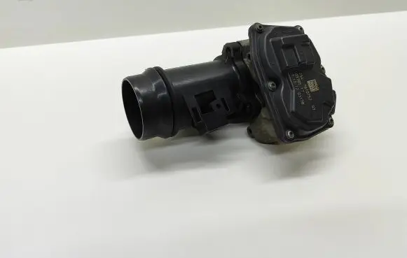 BMW 5 F10 F11 Throttle valve 7810752 8519492 1354781075203
