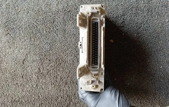 Mercedes-Benz E W124 ABS control unit/module 0055452132 0265101018 84717471