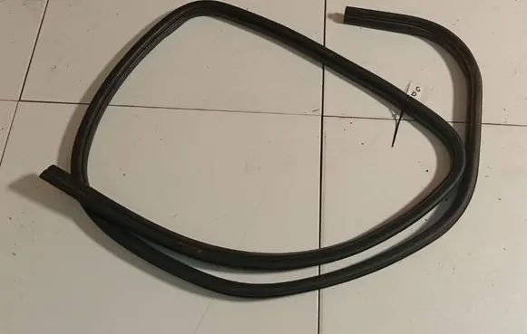 Ford C-MAX I Rubber seal rear door 