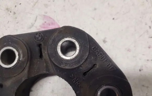 BMW 3 E90 E91 Rear prop shaft donut coupling/joint 7511454