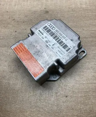 Audi A4 S4 B7 8E 8H Airbag control unit/module 8E0959655G 0285001668