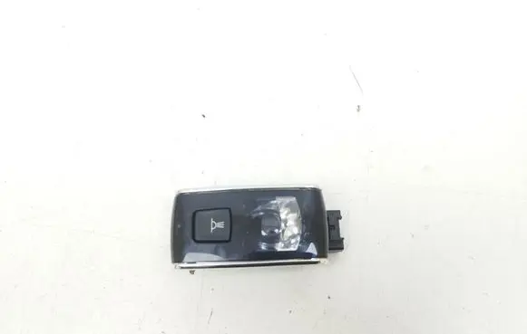 Citroen DS5 Rear seat light EMVB3864X 8957450 EMVR3864X