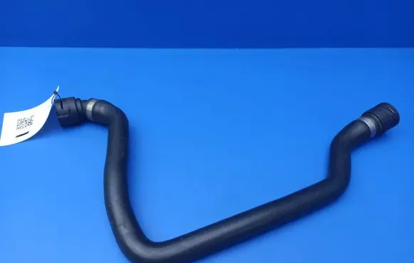 BMW 7 E65 E66 Engine coolant pipe/hose 8384912 11388318 6412838491209