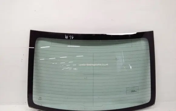 Toyota Avensis T270 Rear windscreen/windshield window 