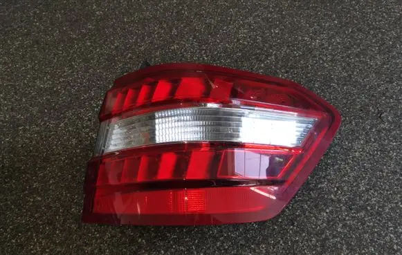 Rear/tail lights