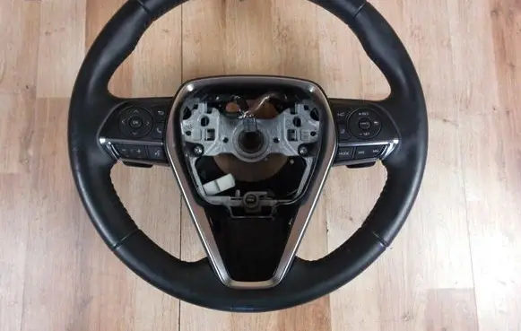 Toyota Camry VIII XV70 Steering wheel 4510033A00