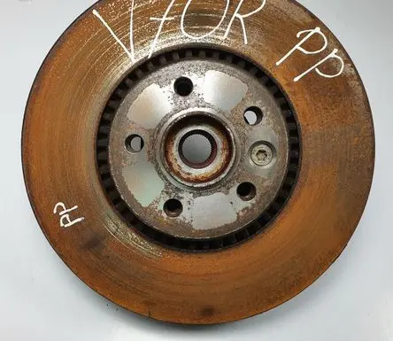 Volvo V70 Front wheel hub spindle knuckle