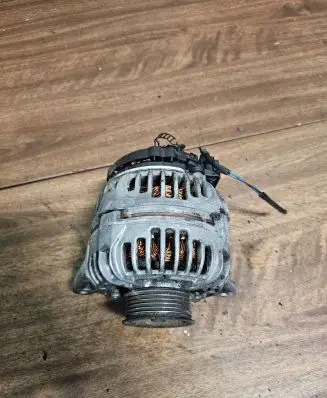 Audi A6 S6 C5 4B Generator/alternator 078903016AB 0124525008