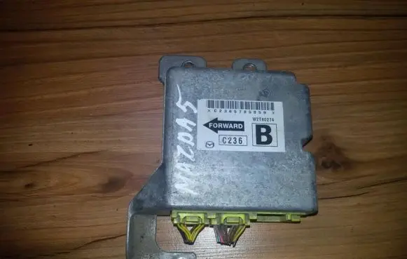 Mazda 5 Airbag control unit/module w2t80274