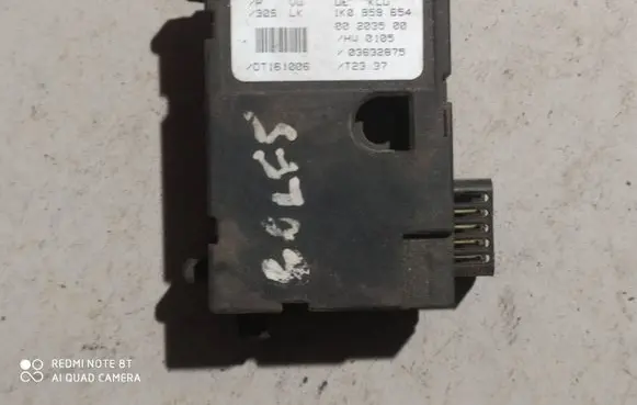 Volkswagen Golf V Steering angle sensor 1K0959654 03632875 00203500