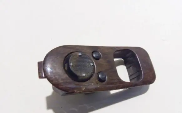 Volkswagen Golf III Wing mirror switch 1H0959565