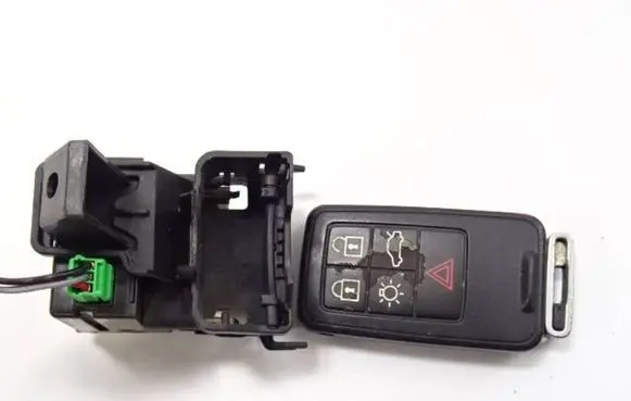 Volvo S60 Ignition lock AH4N15607AE 28227917 3659AV01125