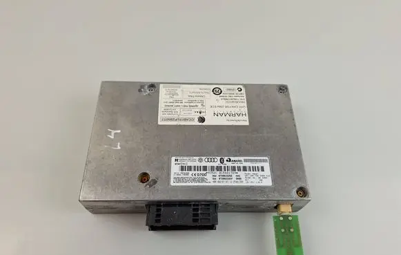 Audi A4 S4 B8 8K Bluetooth control unit module 8T0862335E 8T0862335F
