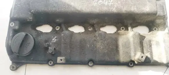 KIA Sorento Rocker cam cover 