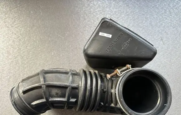 Nissan Patrol Y61 Engine coolant pipe/hose 16578VB300