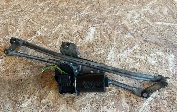 Audi A6 S6 C5 4B Front wiper linkage and motor 4B1955023C