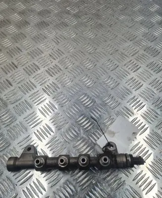 Opel Zafira C Fuel main line pipe 0445214221
