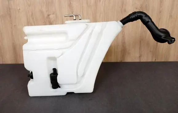 Mercedes-Benz SLK R170 Windshield washer fluid reservoir/tank 1708690320 A1708690320