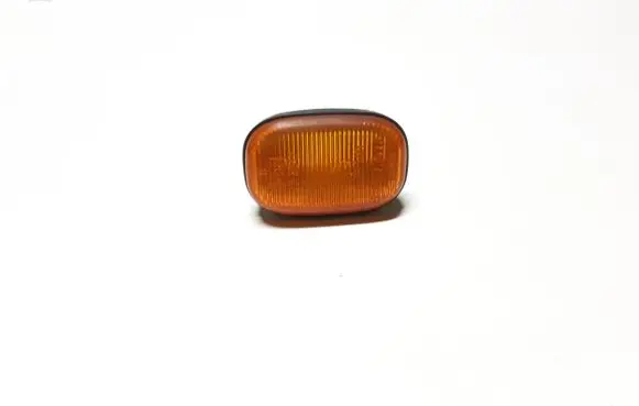 Lexus RX 300 Front fender indicator light 013047 6R019461 T49