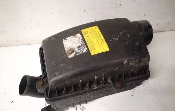 KIA Carnival Air filter box k552 kiak552