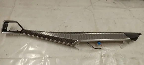 BMW 3 G20 G21 Dashboard glove box trim 3036875