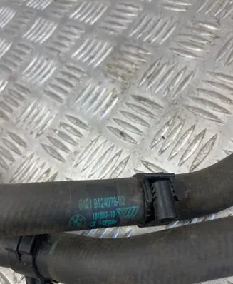 BMW 1 E81 E87 Engine coolant pipe/hose 9124076 16188010
