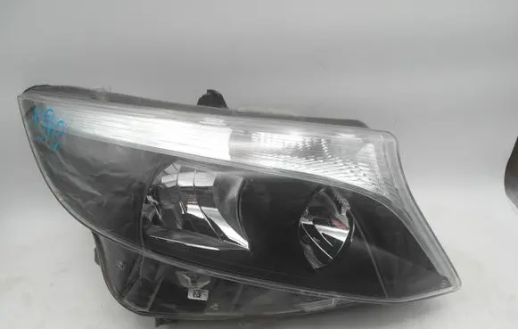 Mercedes-Benz Vito Viano W447 Headlight/headlamp A4479067800 1EL01128418 00503293