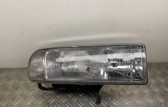 Chevrolet Blazer Headlight/headlamp 16524986
