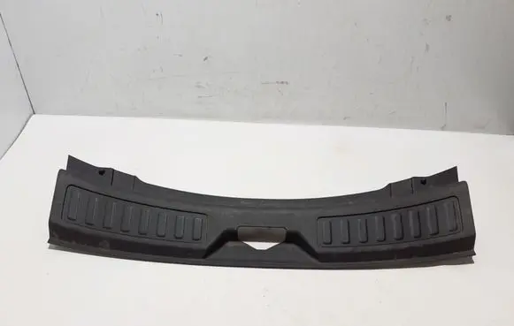 Land Rover Discovery Sport Trunk/boot sill cover protection FK72113A10A