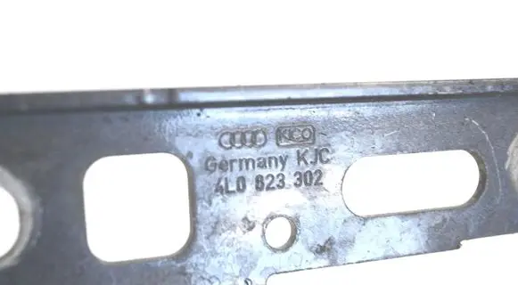 Audi Q7 4L Engine bonnet/hood hinges 4L0823302