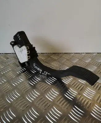 Peugeot Boxer Accelerator throttle pedal 005332091900B7205062914015 B720 PA6MD30