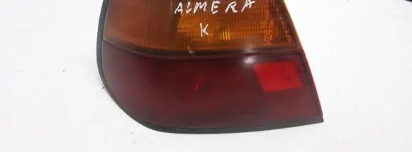 Nissan Almera Tino Rear/tail lights