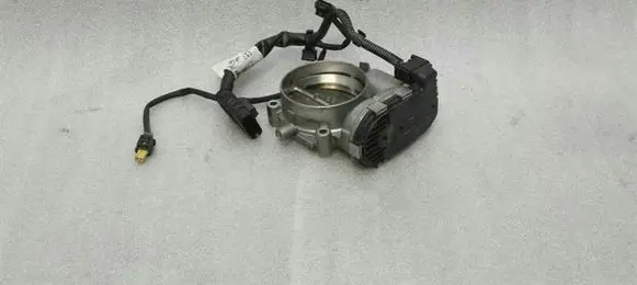 Mercedes-Benz CLS C218 X218 Throttle valve A2781410025