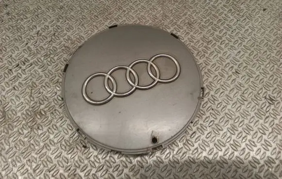 Audi A3 S3 8L Original wheel cap 8L0601165A