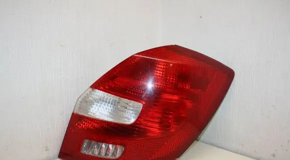 Skoda Fabia Mk2 (5J) Rear/tail lights VP7SWX13404A VP7SWX13A602