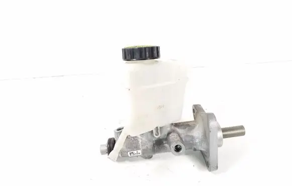 Mercedes-Benz SLK R172 Master brake cylinder A1724300102 A1724300101